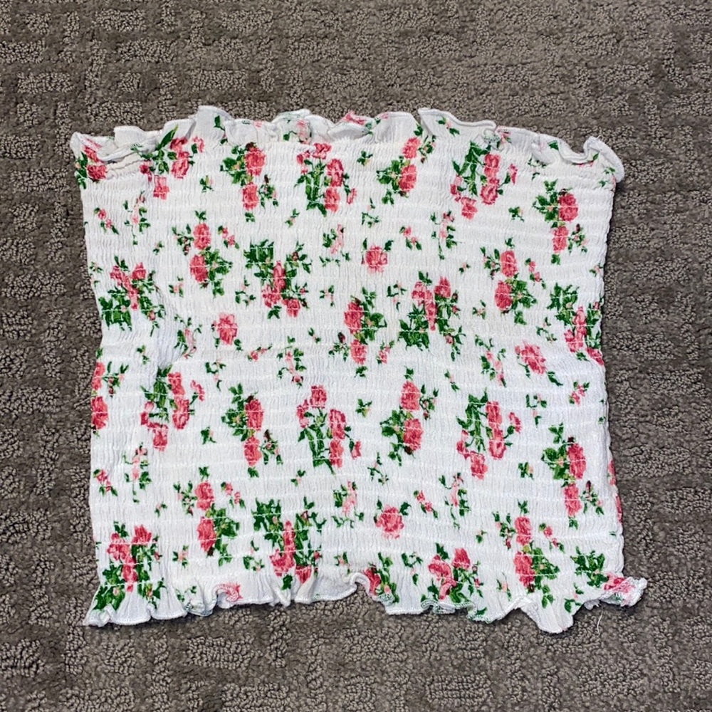 Frill Shirred Trim Cropped Tube Top